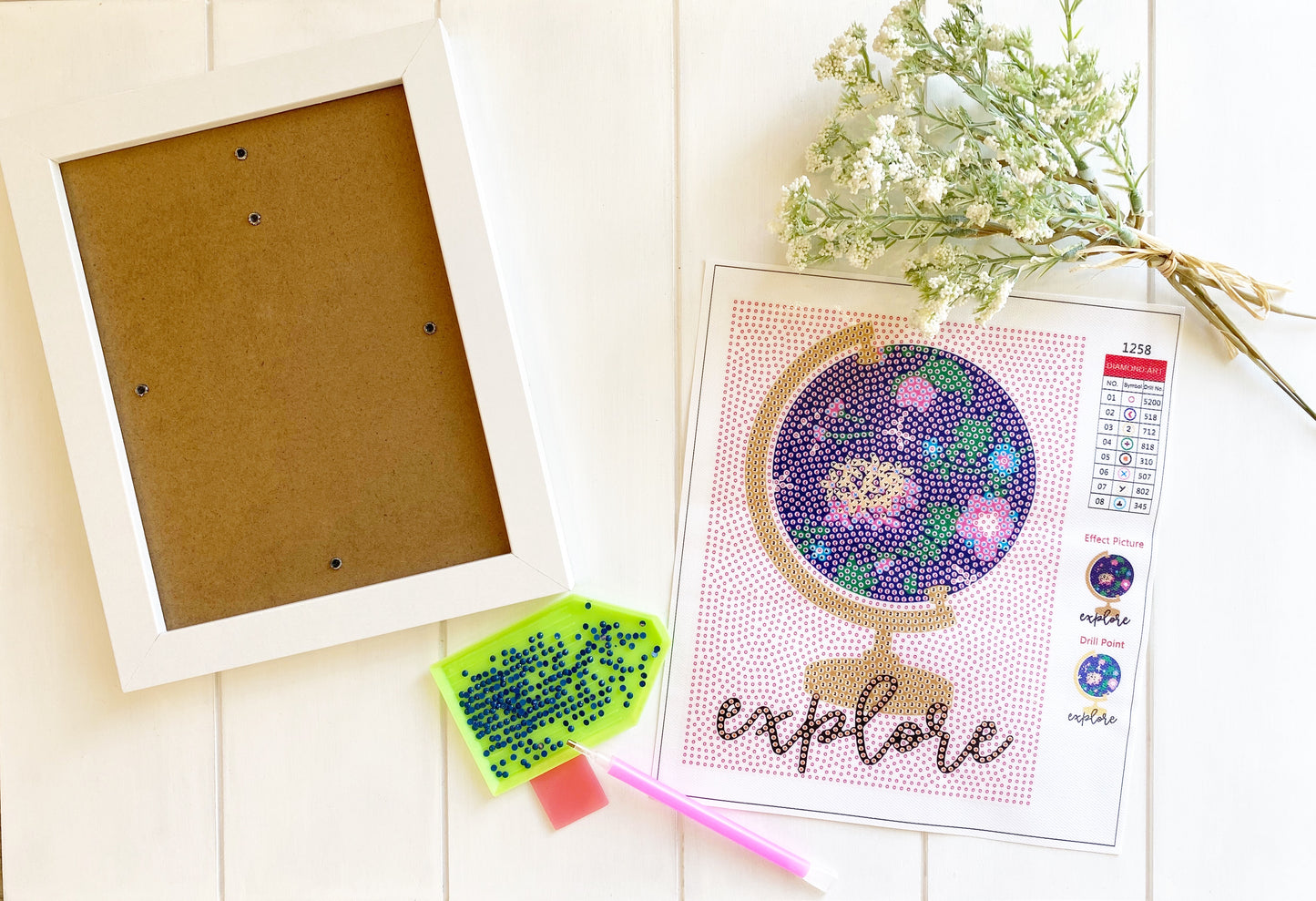 Explore Globe Diamond Painting Kit